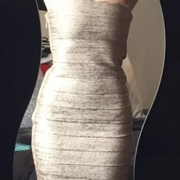 HH sparkly gold bandage dress - Picture 4 of 8